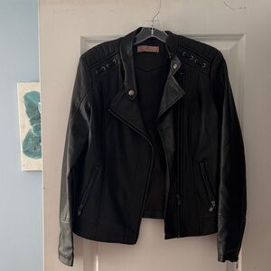Womens leather jacket  (fits like a medium)